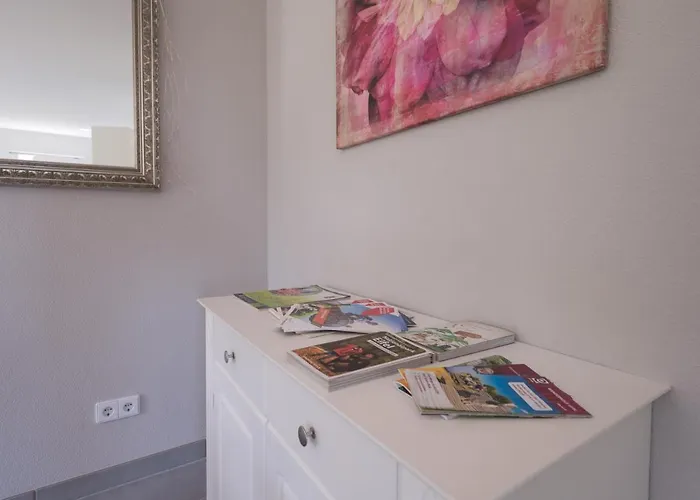 Schwalbennest Weinsheim (Bitburg-Prum)